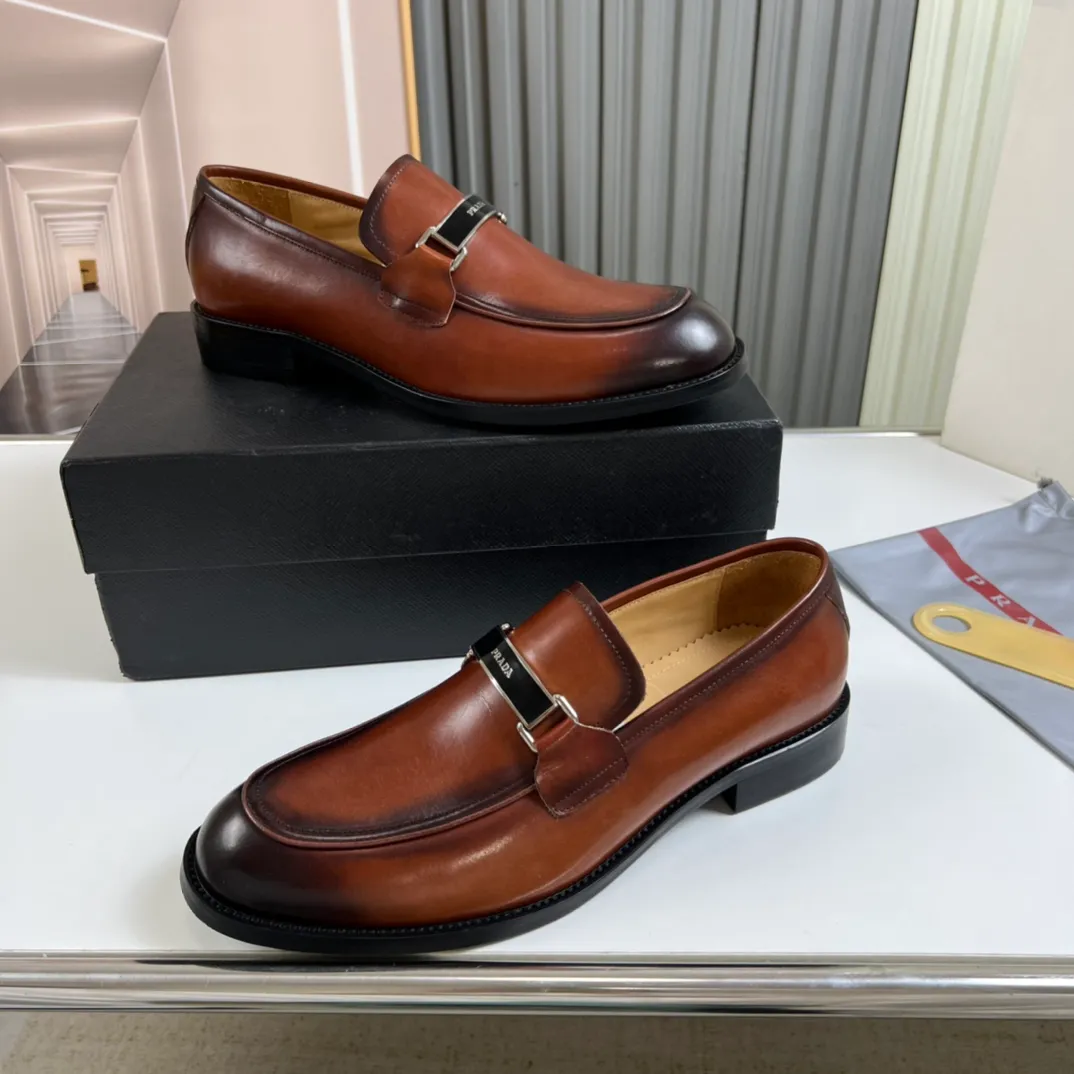 Men's shoes 💰520💰 Prada.PRADA men's business casual leather shoes, 1:1 shipment ⬆️Luxurious and noble 👞All imported original brand leather materials, just to create a more comfortable wearing experience, upper: original cowhide ➕Imported full cow lining, original outsole ✔️36-45 (45 non-returnable)